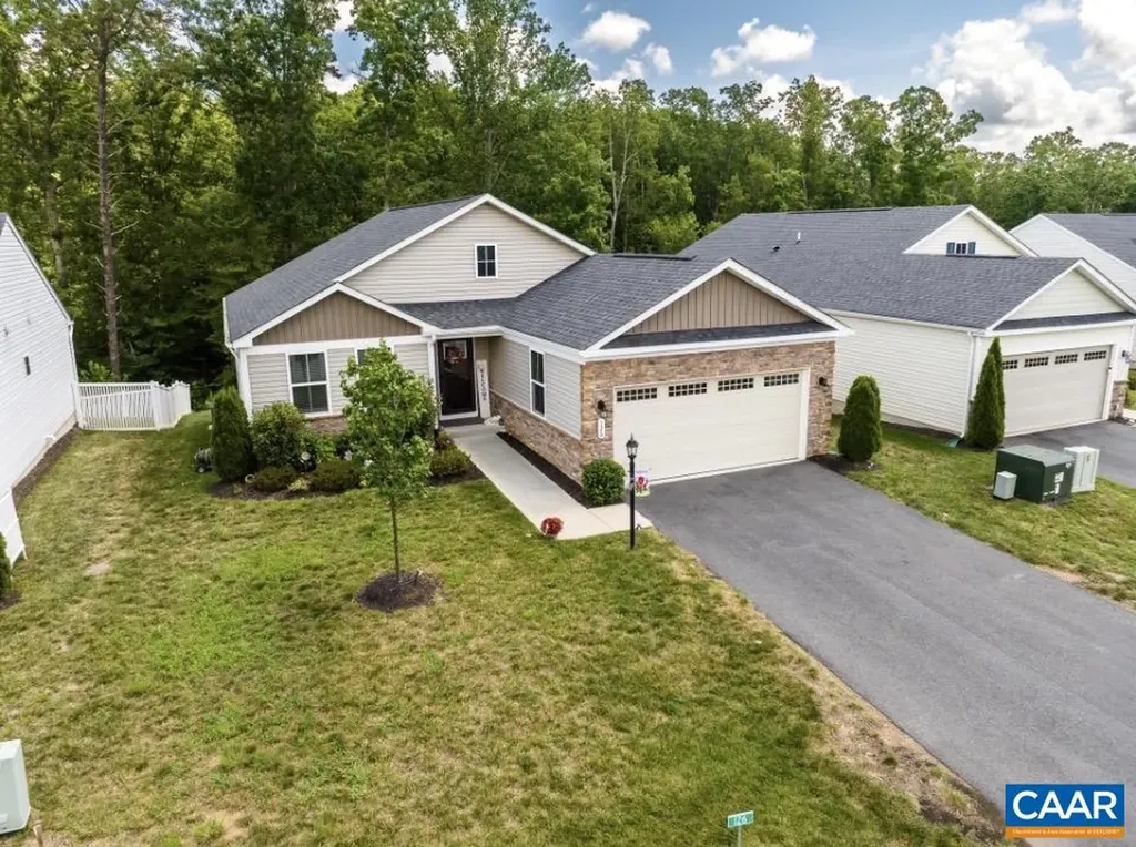 126 Virginia Avenue Palmyra VA 22963