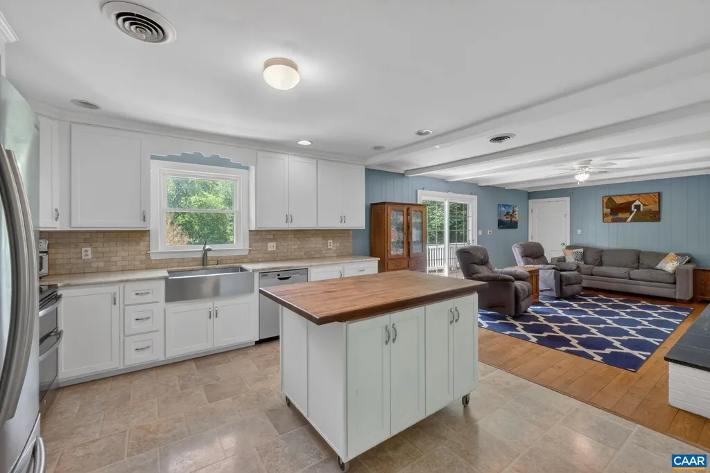 102 Bollingbrook Drive Charlottesville VA 22911