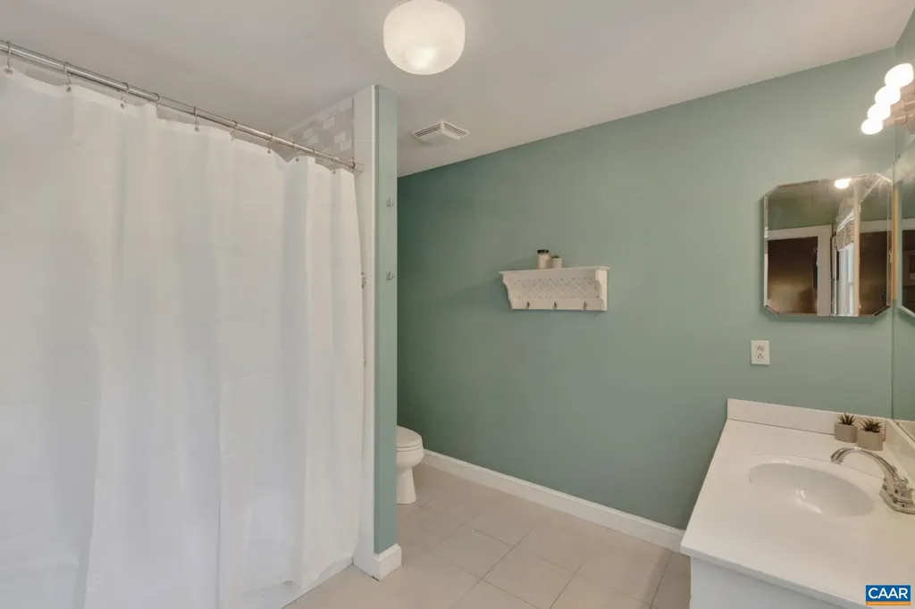 102 Bollingbrook Drive Charlottesville VA 22911