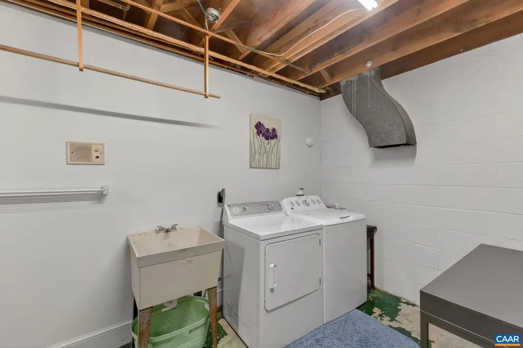 102 Bollingbrook Drive Charlottesville VA 22911