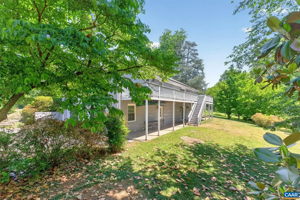 102 Bollingbrook Drive Charlottesville VA 22911