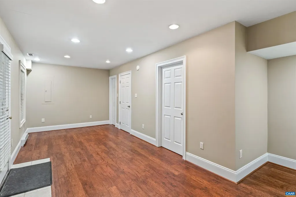 1039 Glenwood Station Lane Charlottesville VA 22901