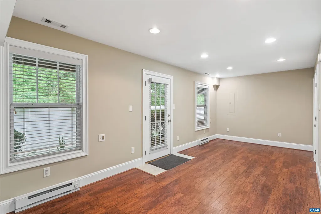 1039 Glenwood Station Lane Charlottesville VA 22901