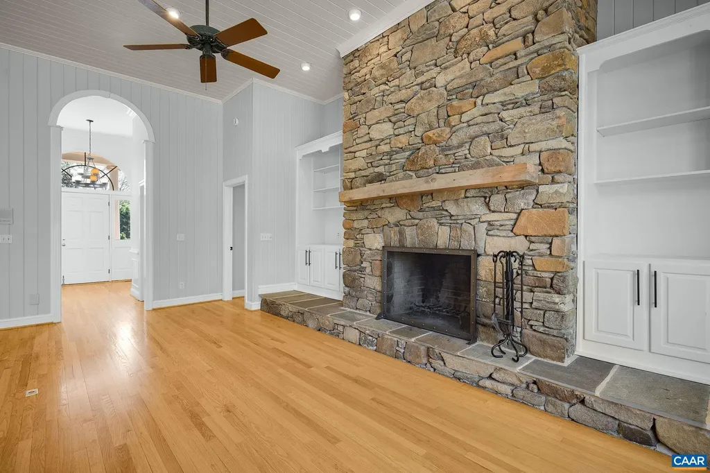 935 Garth Road Charlottesville VA 22901