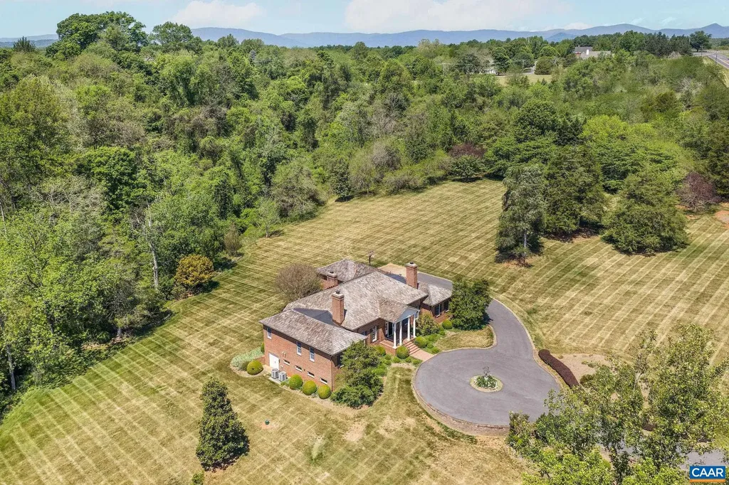 935 Garth Road Charlottesville VA 22901