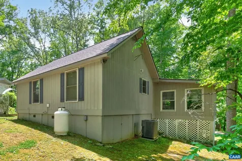 3288 Wooded Acres Lane Charlottesville VA 22911