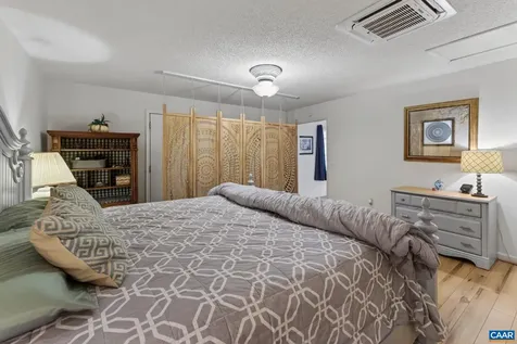 3288 Wooded Acres Lane Charlottesville VA 22911