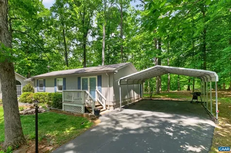 3288 Wooded Acres Lane Charlottesville VA 22911