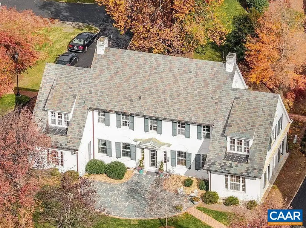 Charlottesville VA, 410 White Gables Lane