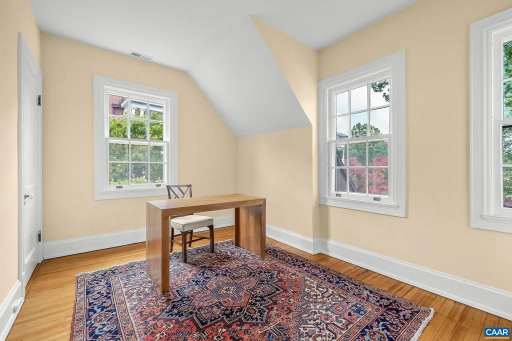 410 White Gables Lane Charlottesville VA 22903