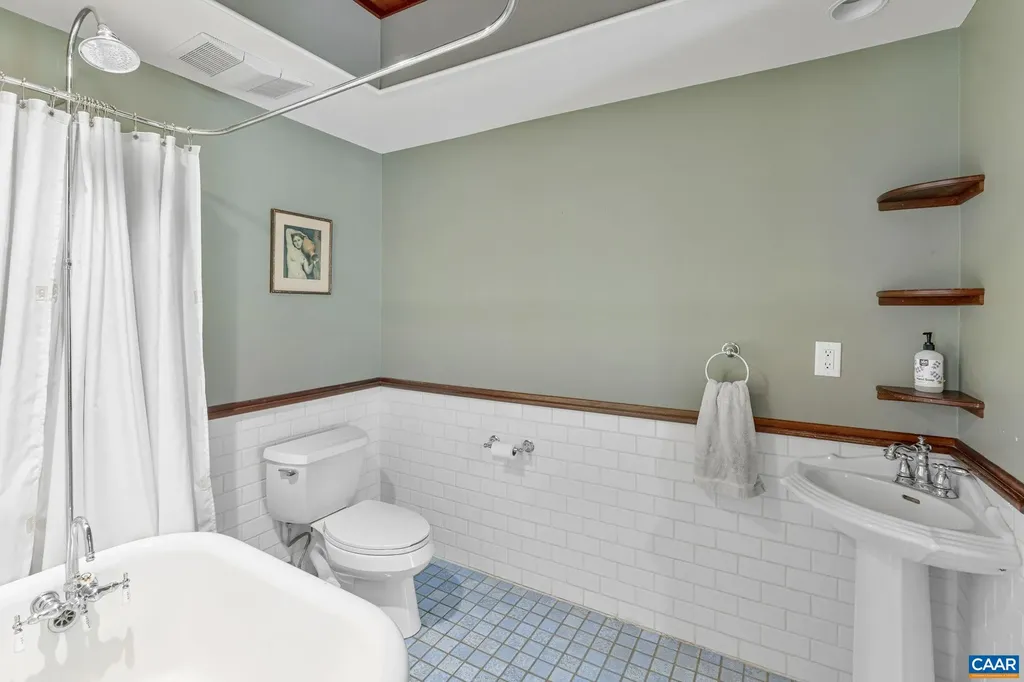 4616 Loving Road North Garden VA 22959
