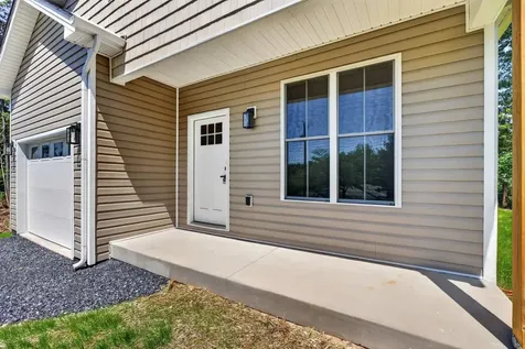 487 Pocahontas Avenue Shenandoah VA 22849