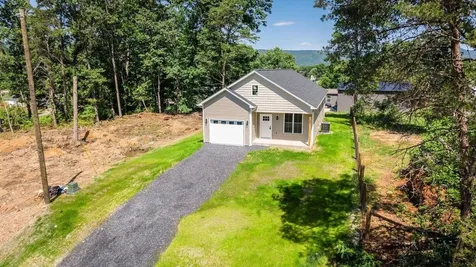 487 Pocahontas Avenue Shenandoah VA 22849