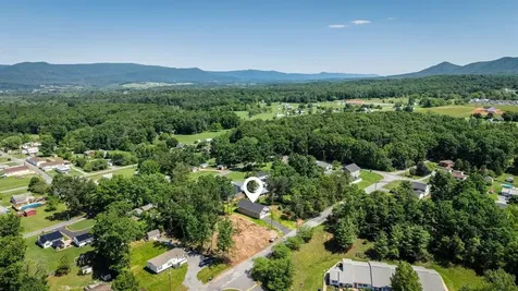 487 Pocahontas Avenue Shenandoah VA 22849
