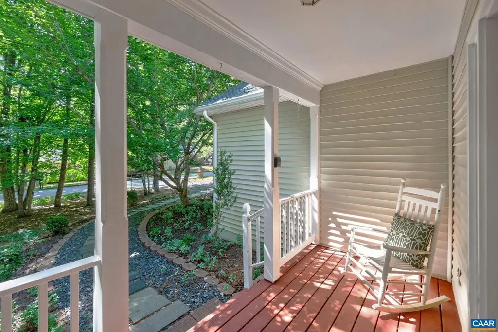 8 Rockwood Lane Palmyra VA 22963