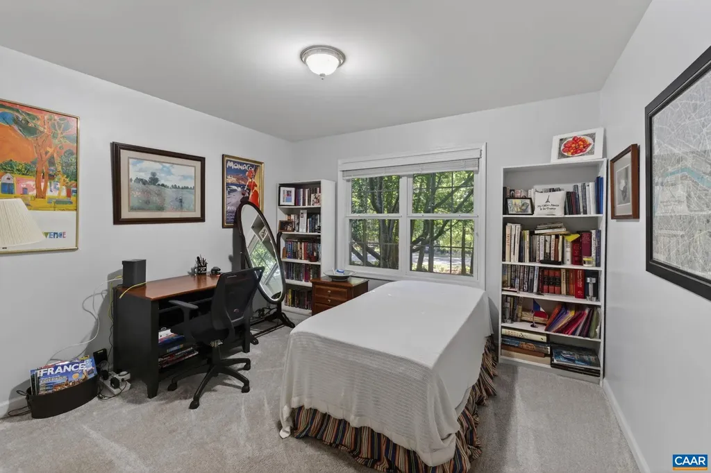 8 Rockwood Lane Palmyra VA 22963