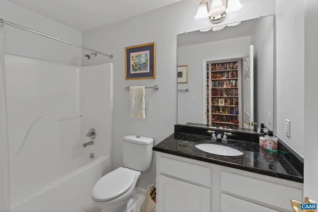 8 Rockwood Lane Palmyra VA 22963