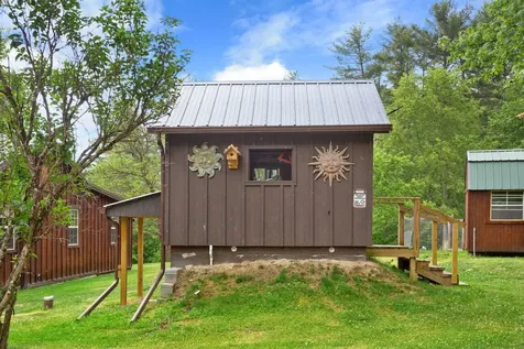 21117 Mine Mountain Road Bergton VA 22811