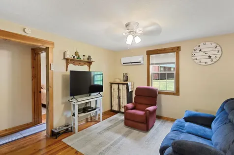 21117 Mine Mountain Road Bergton VA 22811