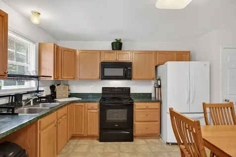 214 Kadies Lane Edinburg VA 22824