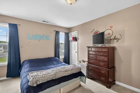 214 Kadies Lane Edinburg VA 22824