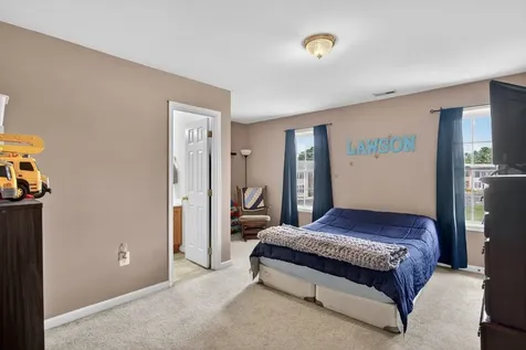 214 Kadies Lane Edinburg VA 22824