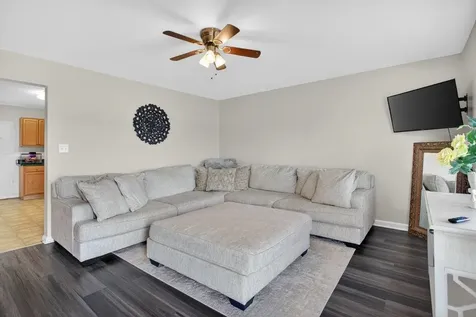 214 Kadies Lane Edinburg VA 22824