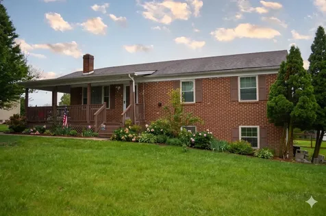 108 Harper Street Weyers Cave VA 24486