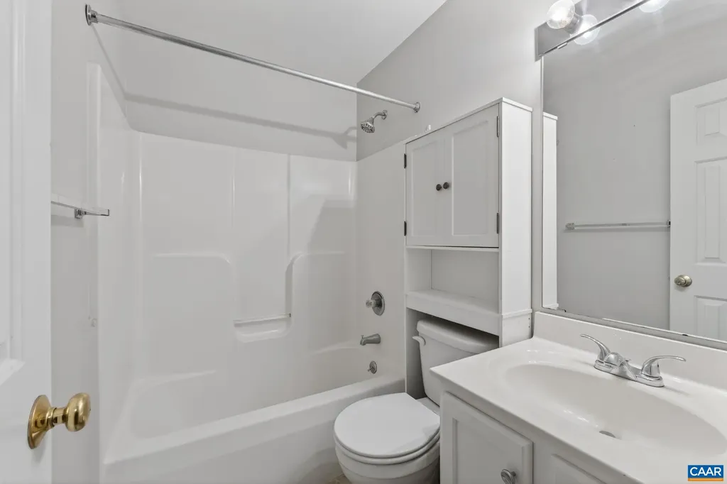 63 Turkeysag Trail Palmyra VA 22963