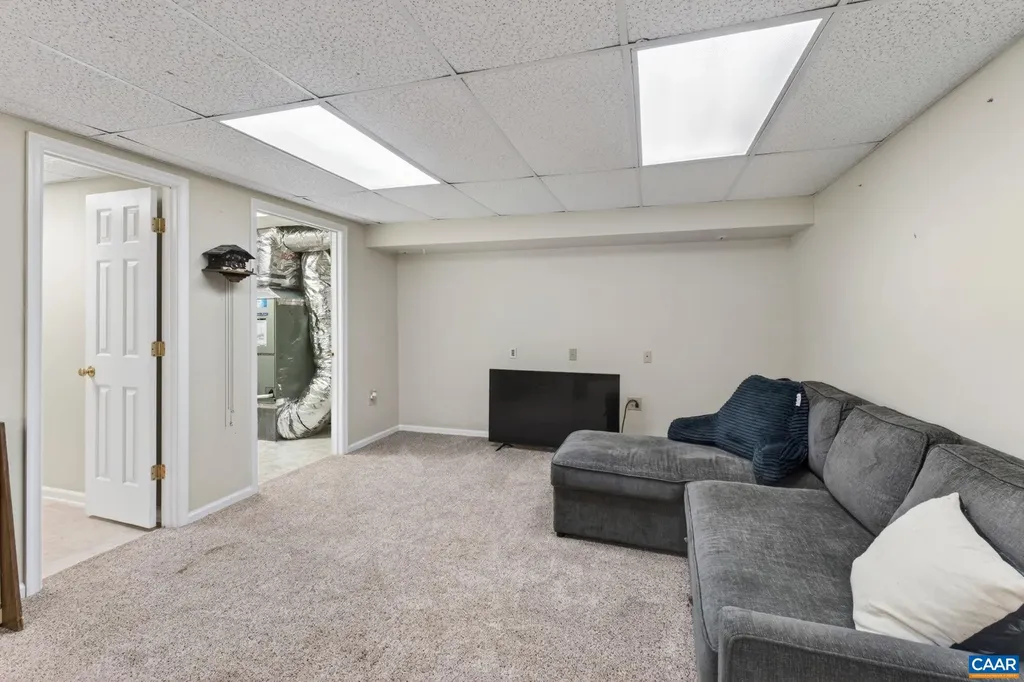 63 Turkeysag Trail Palmyra VA 22963