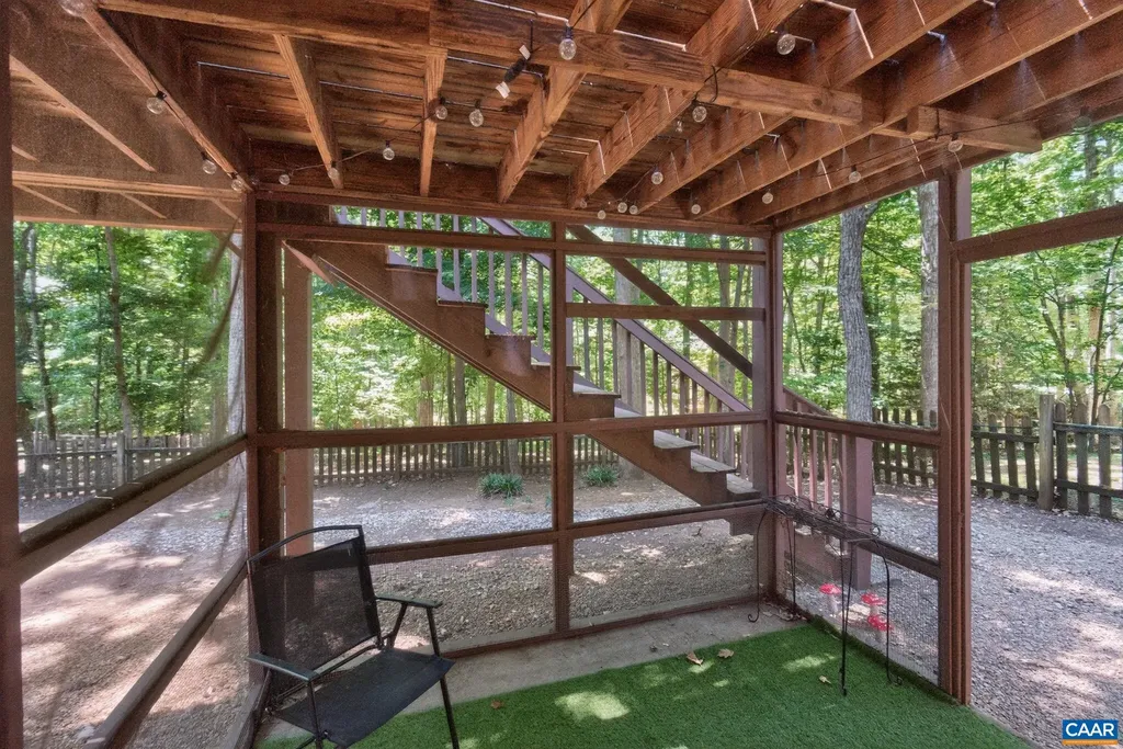63 Turkeysag Trail Palmyra VA 22963