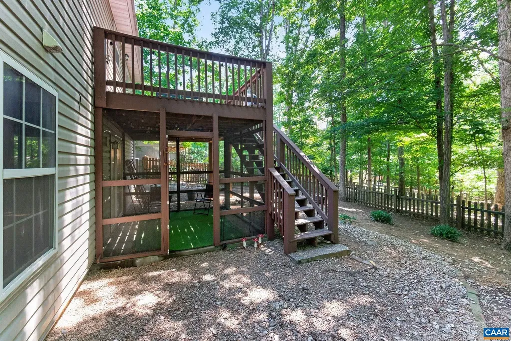 63 Turkeysag Trail Palmyra VA 22963