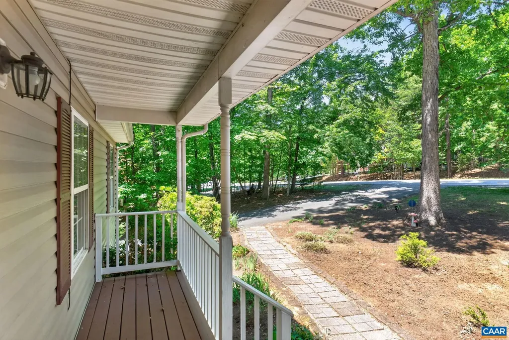 63 Turkeysag Trail Palmyra VA 22963