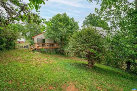 908 Rockland Avenue Charlottesville VA 22902