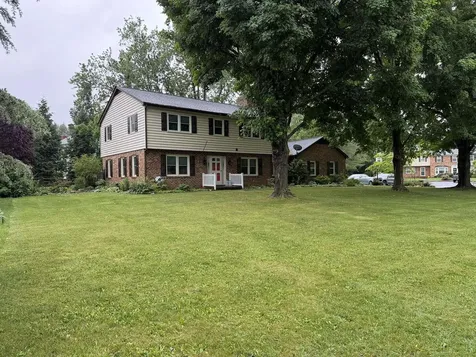 200 Pelham Drive Waynesboro VA 22980