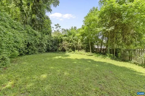 2552 Woodland Drive Charlottesville VA 22903