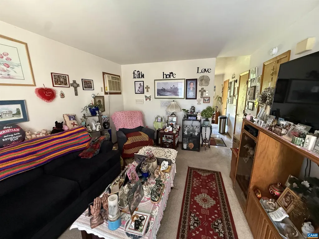 1108 Myrtle Street Charlottesville VA 22911