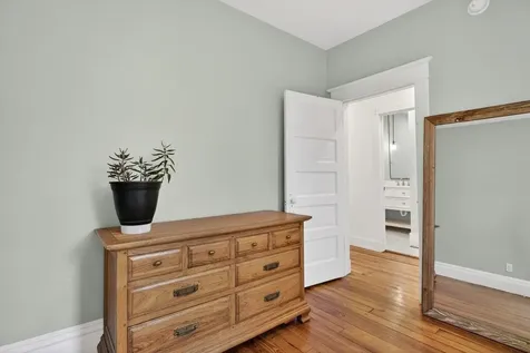 130 Brook Avenue S Harrisonburg VA 22801