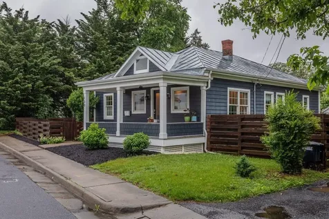 130 Brook Avenue S Harrisonburg VA 22801