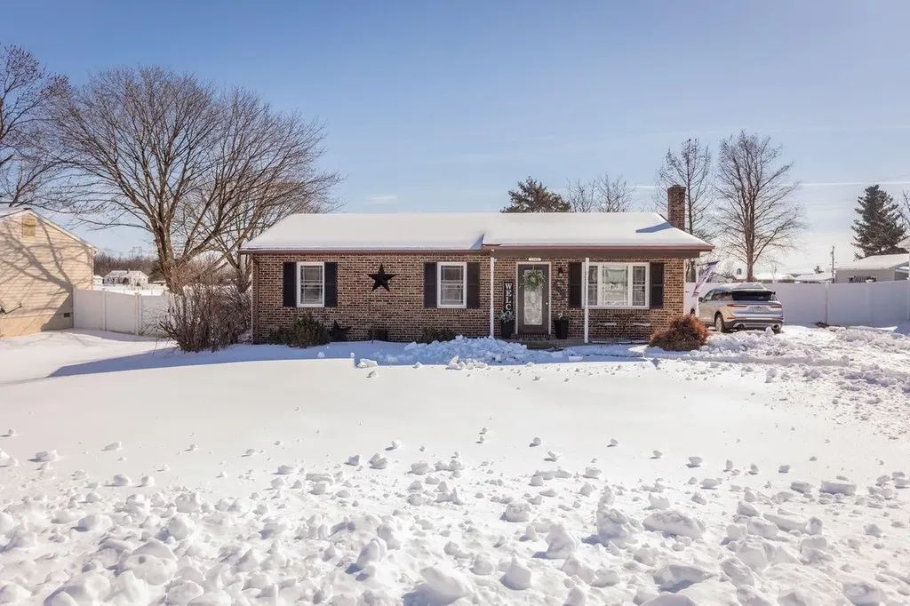 1960 Mccall Drive Dayton VA 22821