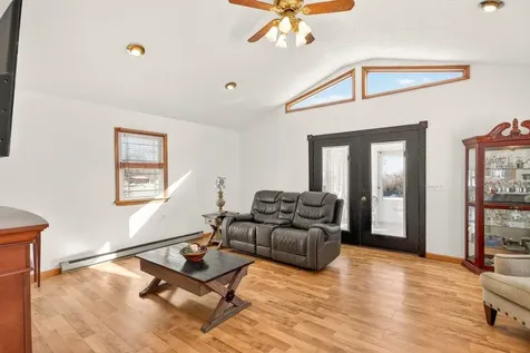 1960 Mccall Drive Dayton VA 22821