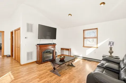 1960 Mccall Drive Dayton VA 22821