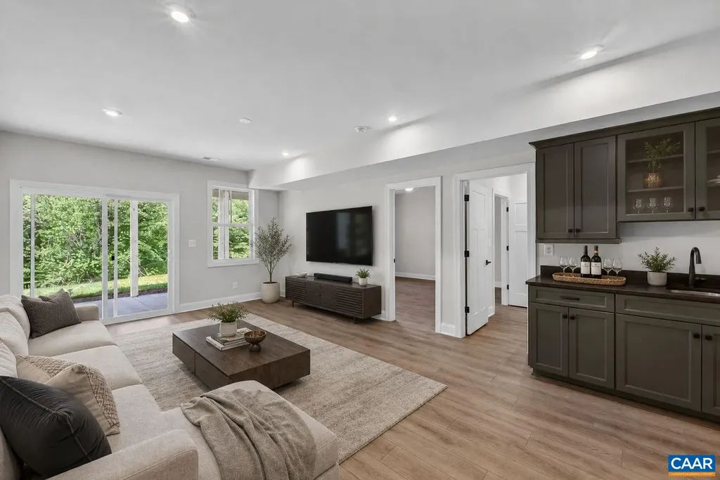 1382 Marcella Street Charlottesville VA 22911