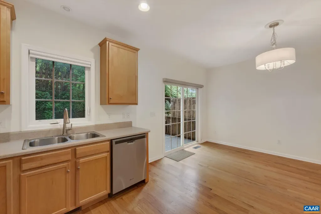 115 Old Fifth Circle Charlottesville VA 22903