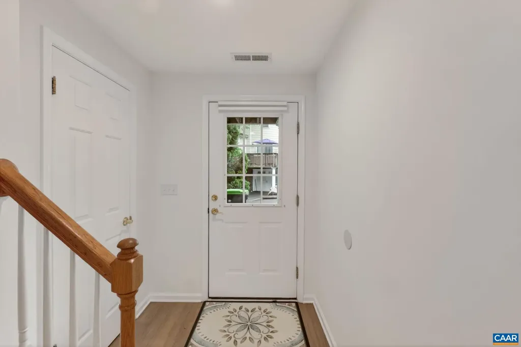 115 Old Fifth Circle Charlottesville VA 22903