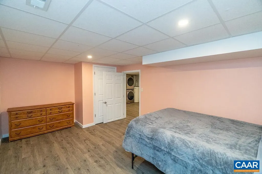 6920 Albevanna Spring Road Scottsville VA 24590