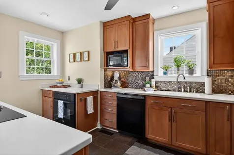 1003 Skymont Road Staunton VA 24401