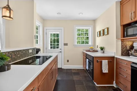 1003 Skymont Road Staunton VA 24401