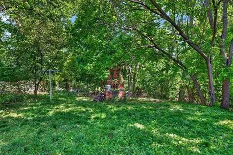 1003 Skymont Road Staunton VA 24401