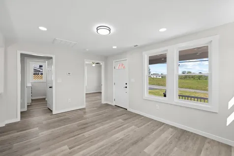 1932 Lyndhurst Road Waynesboro VA 22980